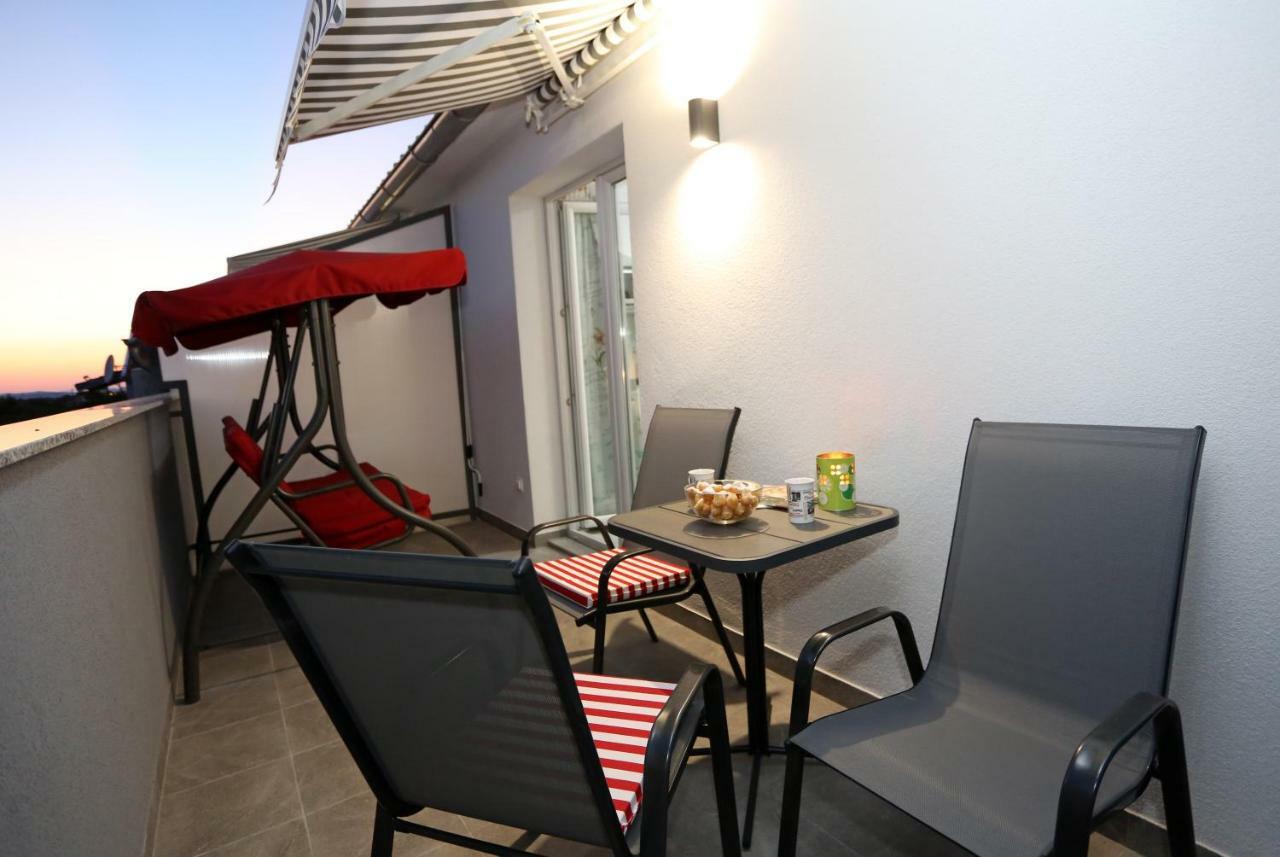 Guesthouse Villa Domenico Лозовац Экстерьер фото