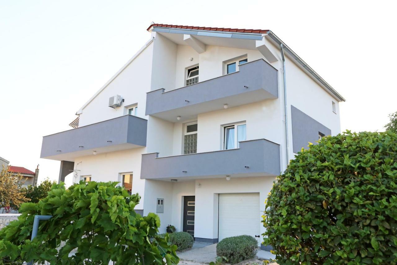 Guesthouse Villa Domenico Лозовац Экстерьер фото