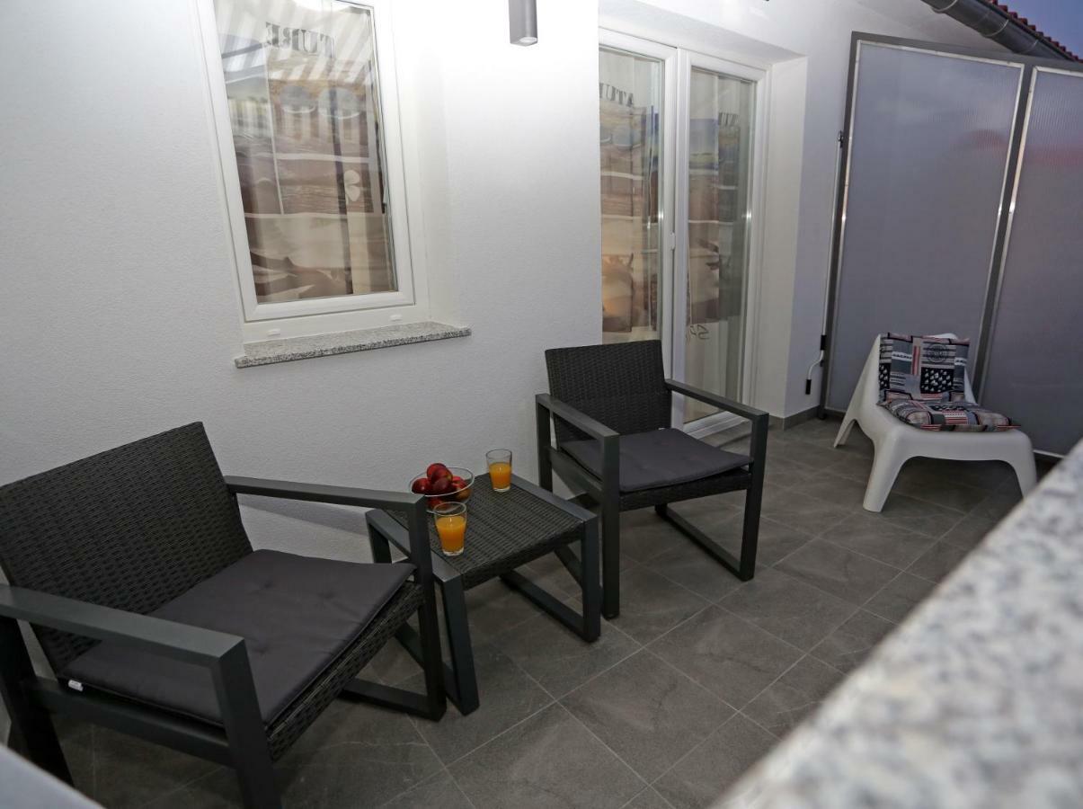 Guesthouse Villa Domenico Лозовац Экстерьер фото